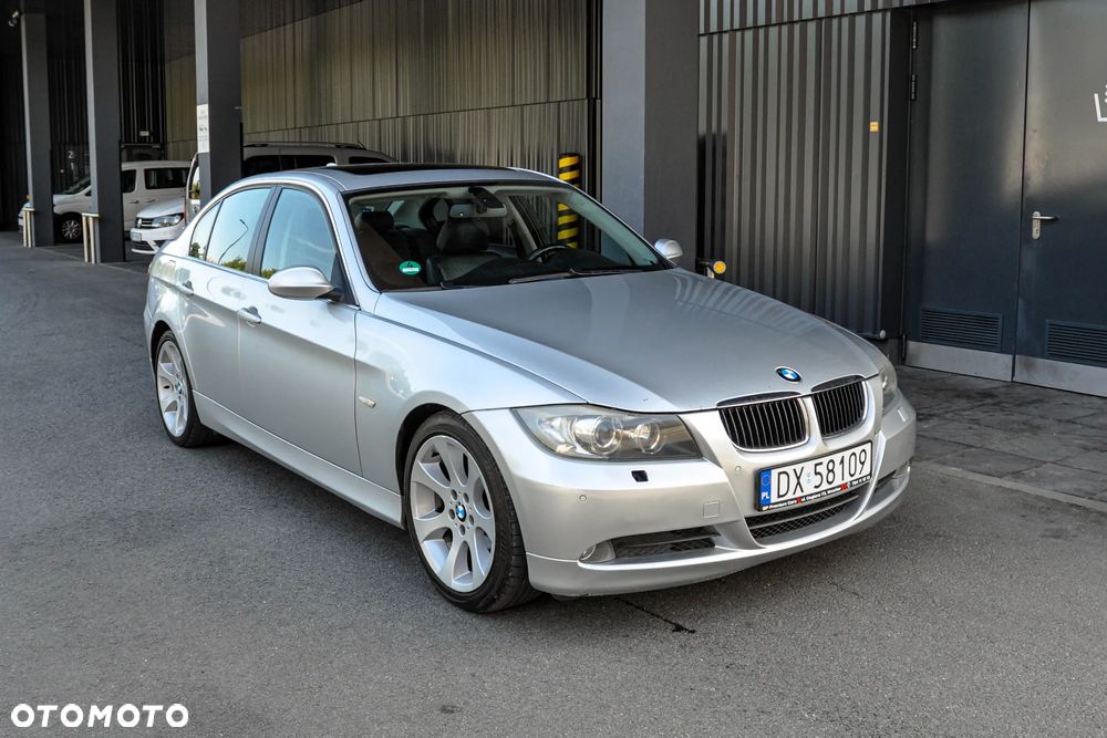 BMW Seria 3 325i - 6