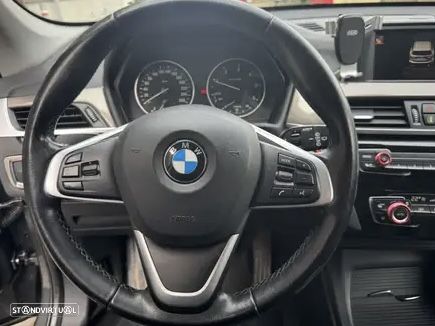 BMW X1 16 d sDrive Line xLine - 12