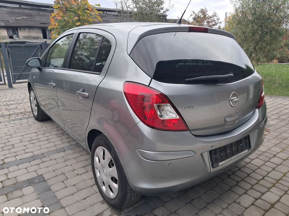 Opel Corsa - 9