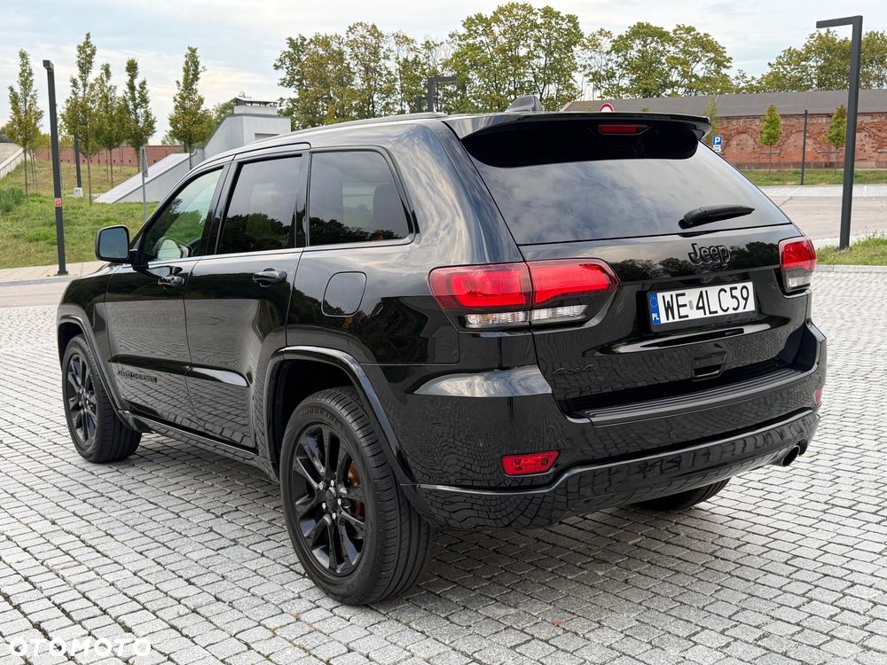 Jeep Grand Cherokee - 5