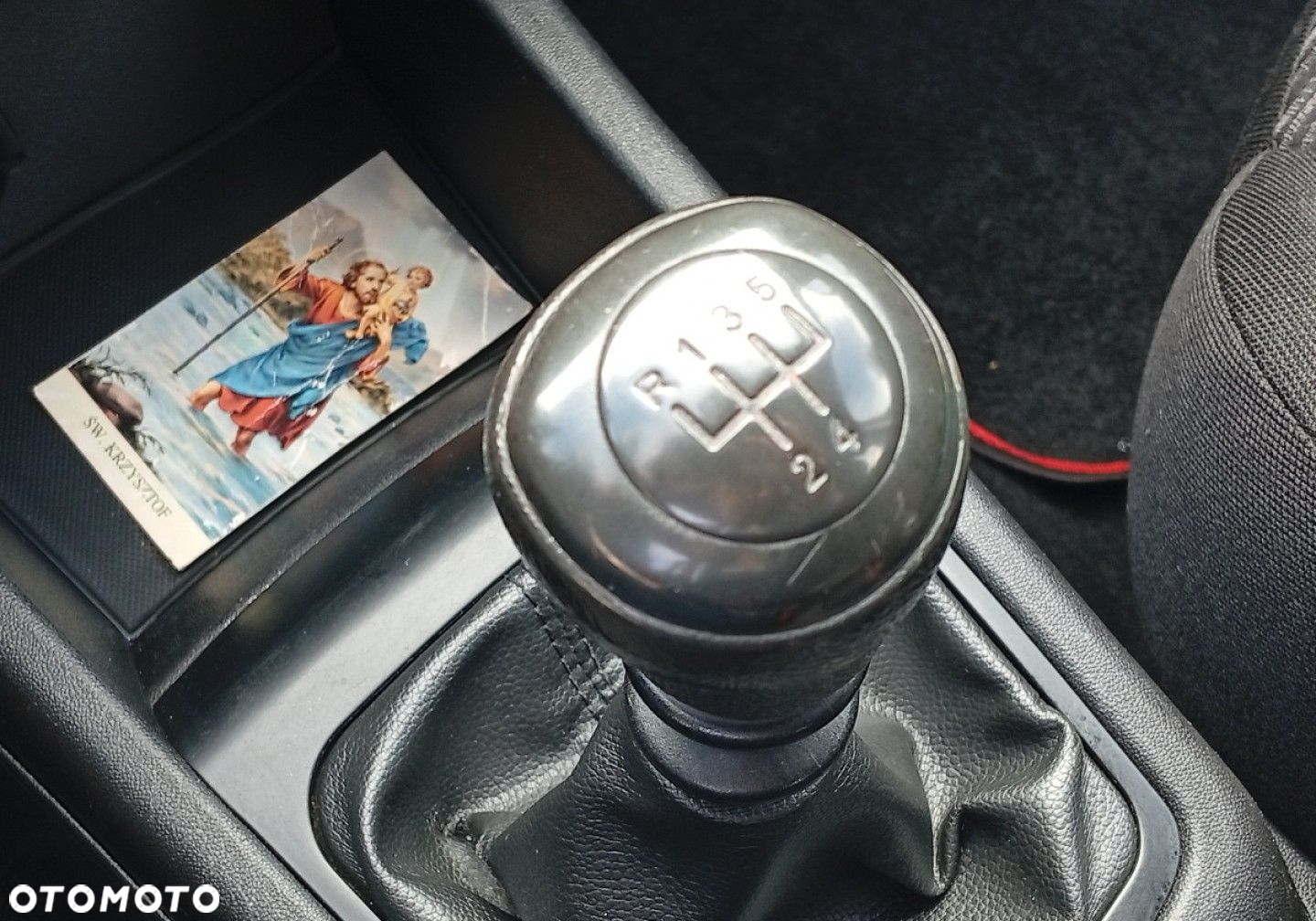 Kia Ceed - 24