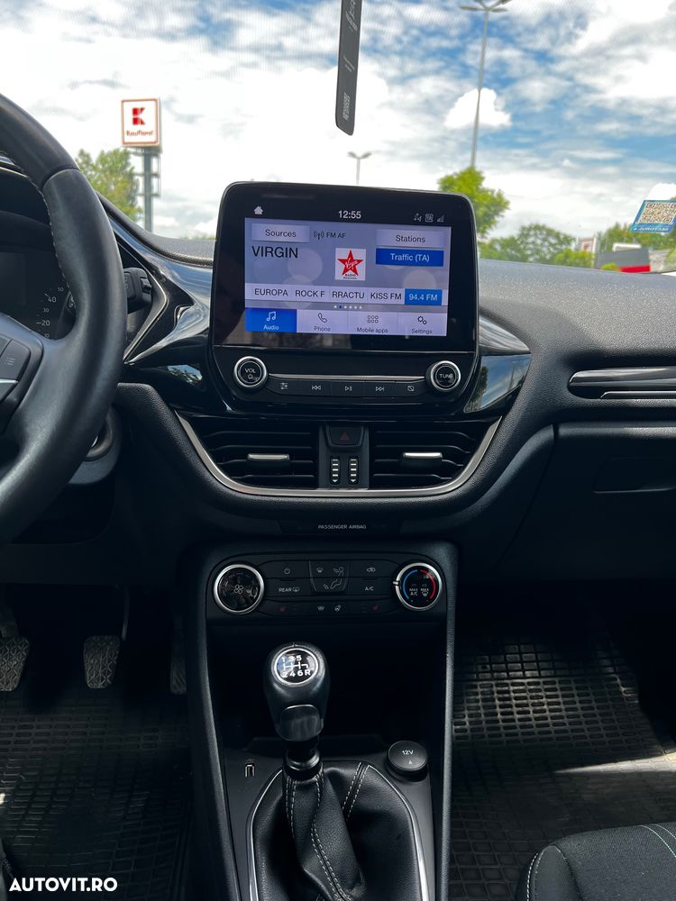 Ford Fiesta 1.0 EcoBoost mHEV Titanium - 9