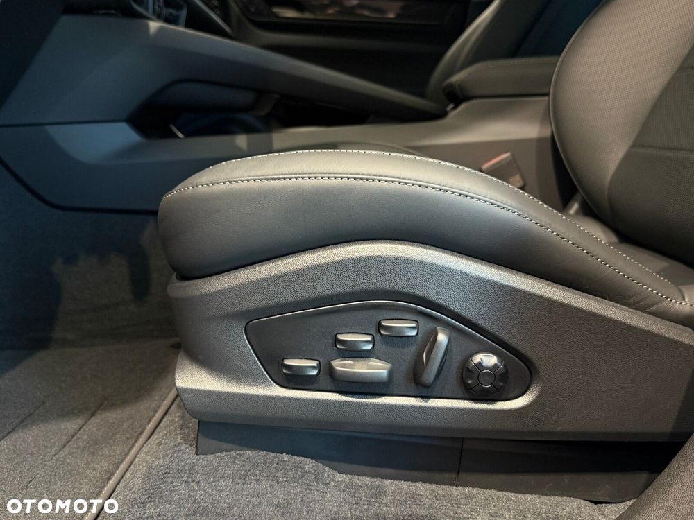 Porsche Macan - 20