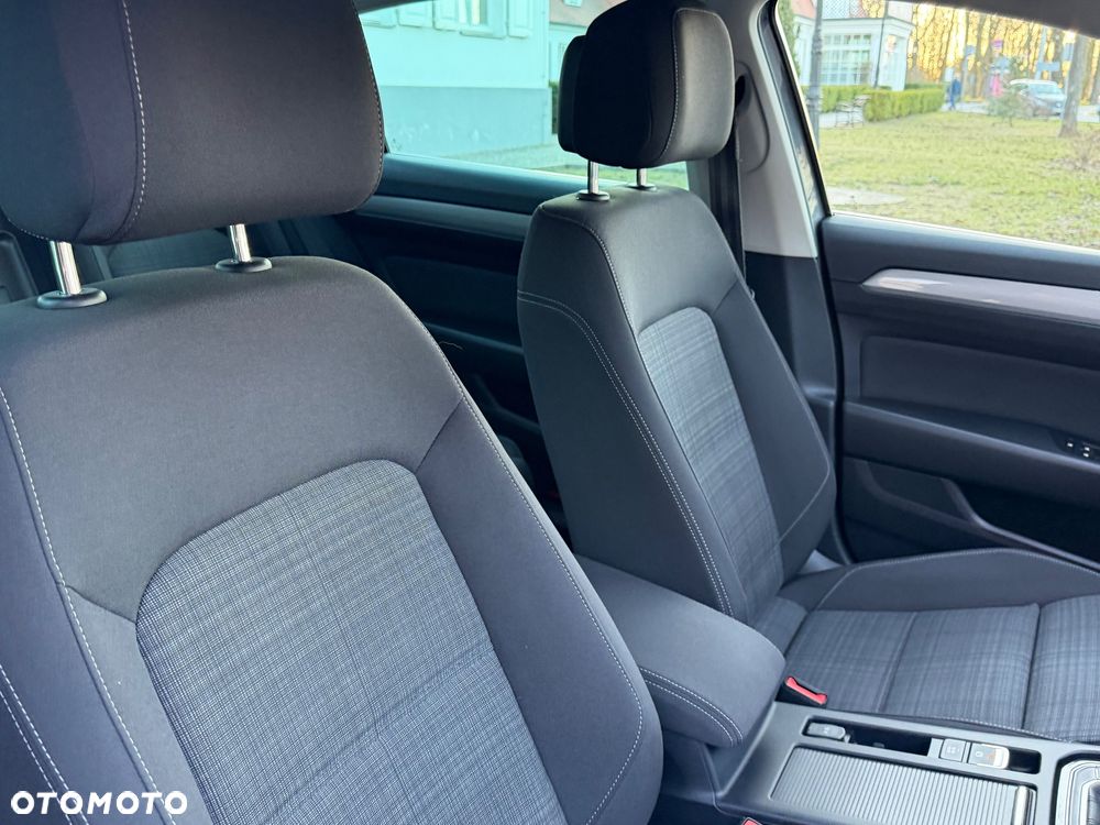 Volkswagen Passat 2.0 TDI EVO Business - 20
