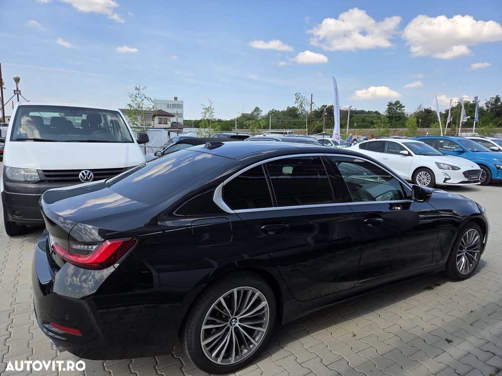 BMW Seria 3 320d xDrive AT Luxury Line - 4