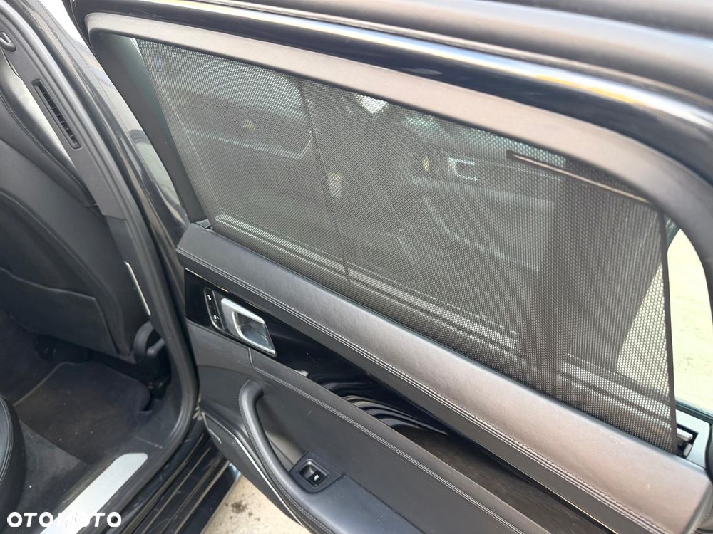 Porsche Panamera 4 E-Hybrid Executive - 7