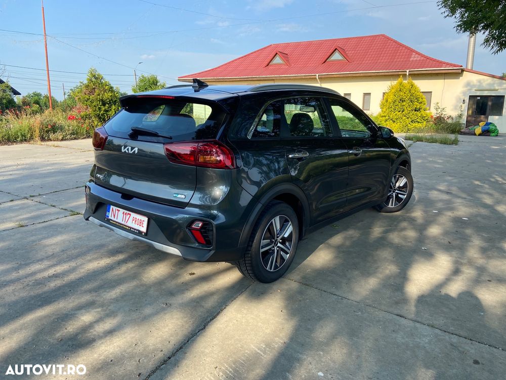 Kia Niro 1.6 GDI HEV 2WD OPF Aut. Vision - 4