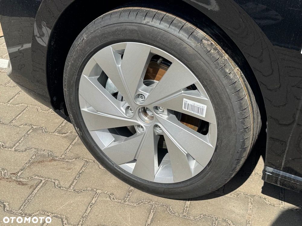 Volkswagen Golf - 21