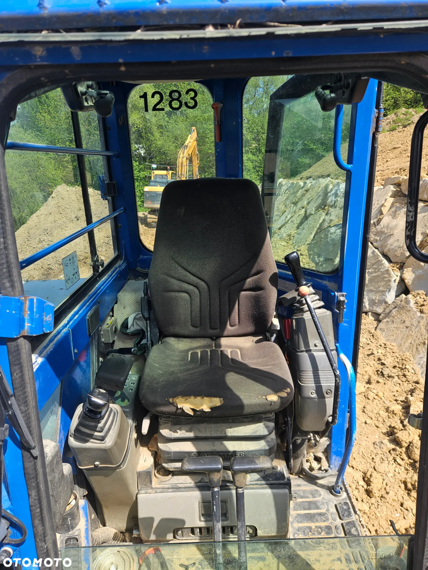 Yanmar Vio75A - 9