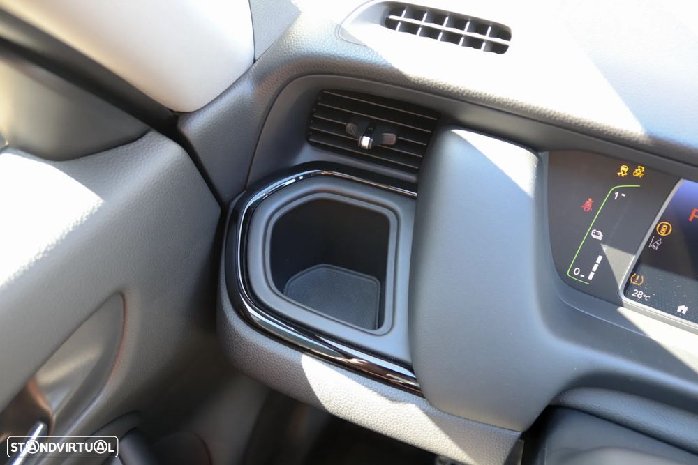 Honda Jazz Crosstar Hybrid 1.5 i-MMD Advance - 24