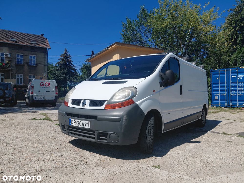 Renault Trafic - 1