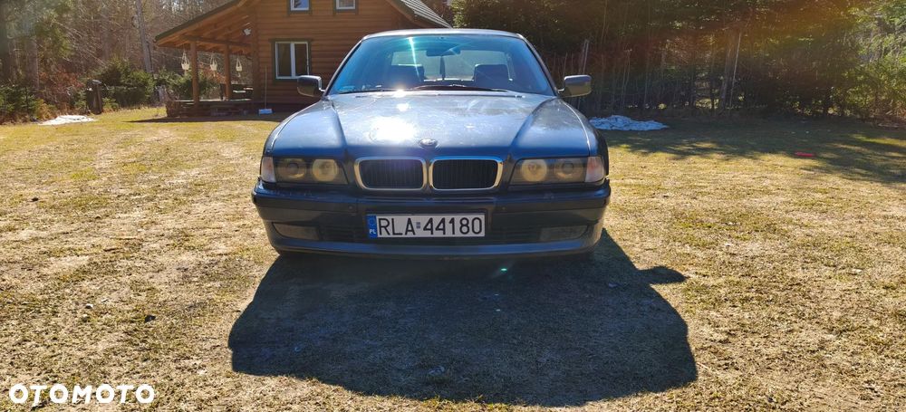 BMW Seria 7 - 2