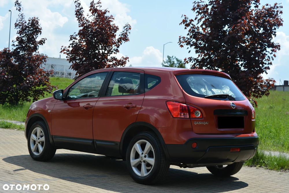 Nissan Qashqai 1.6 Tekna - 24