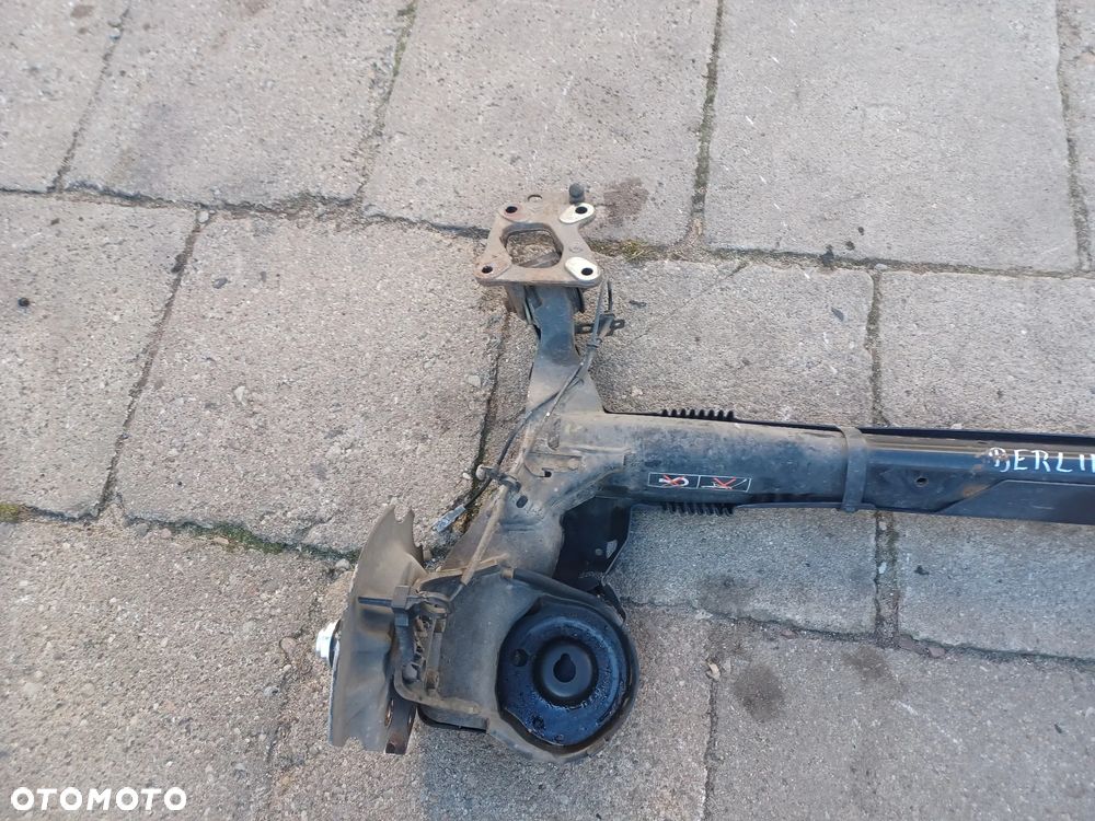 BELKA ZAWIESZENIA TYŁ BERLINGO PARTNER III - 3