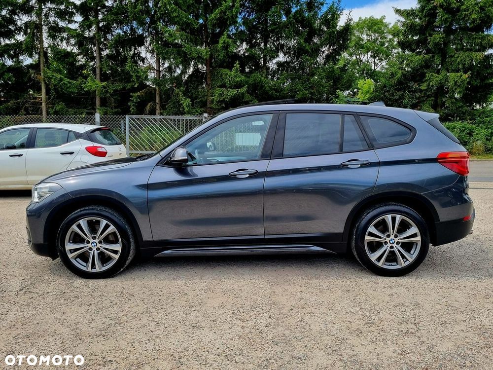 BMW X1 xDrive20d Sport Line - 8