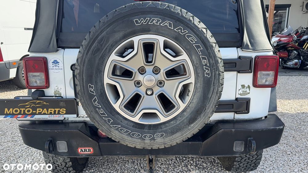 Jeep Wrangler - 10