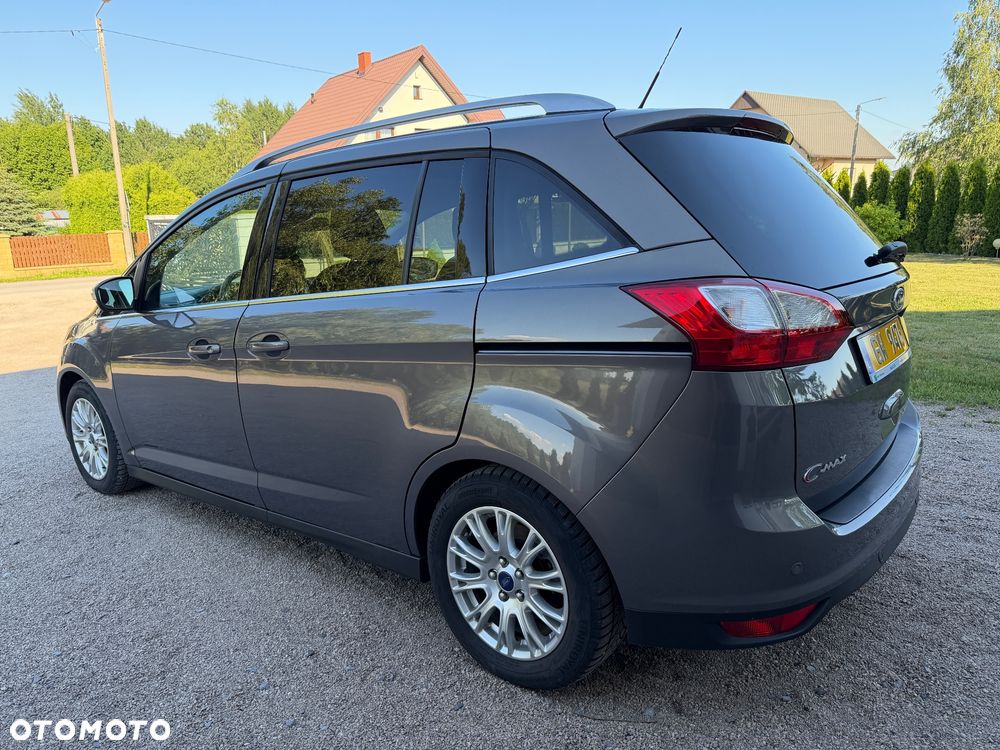 Ford Grand C-MAX - 14