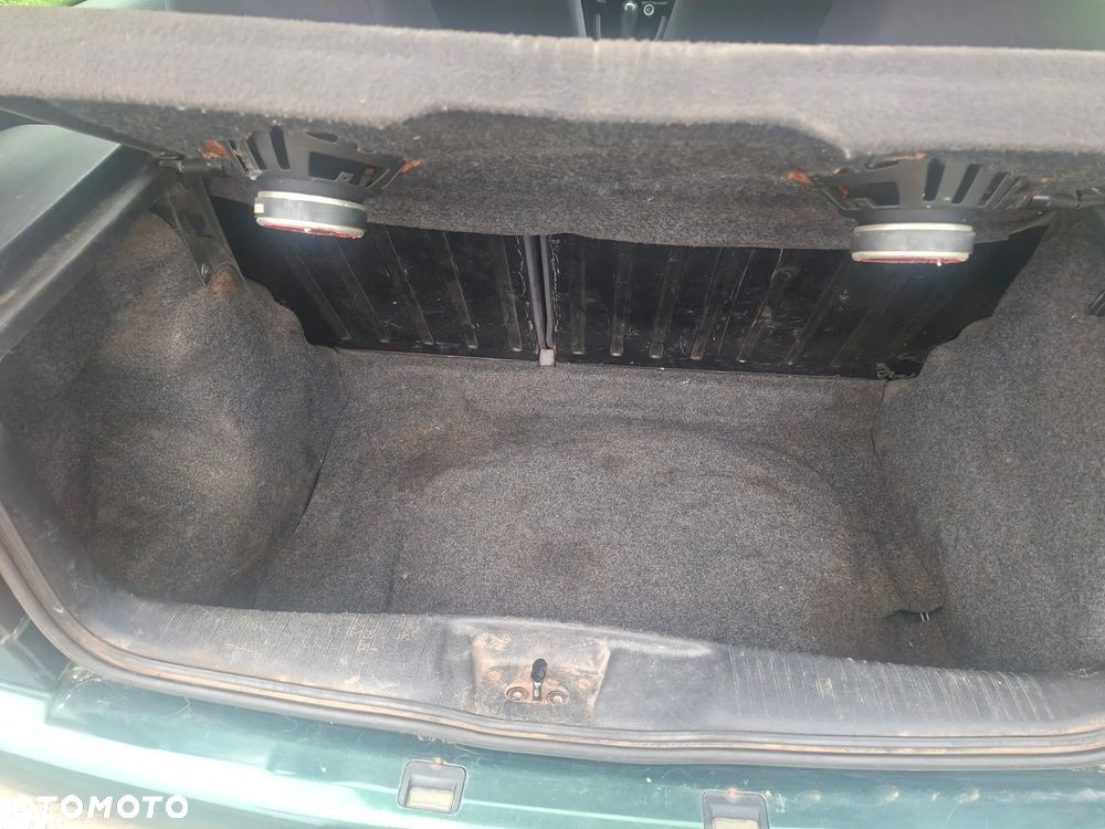 Volkswagen Polo 60 - 10