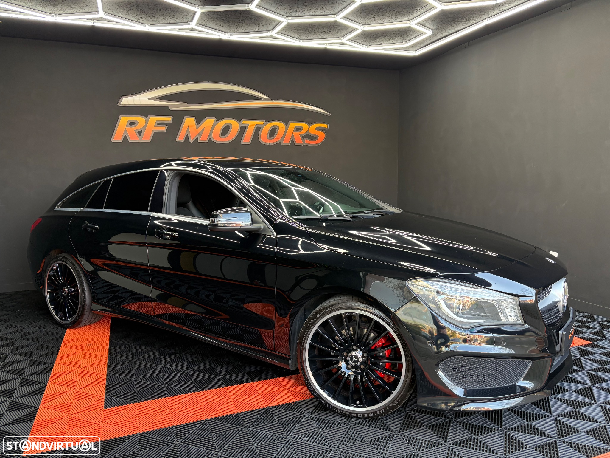 Mercedes-Benz CLA 200 d Shooting Brake AMG Line Aut. - 21
