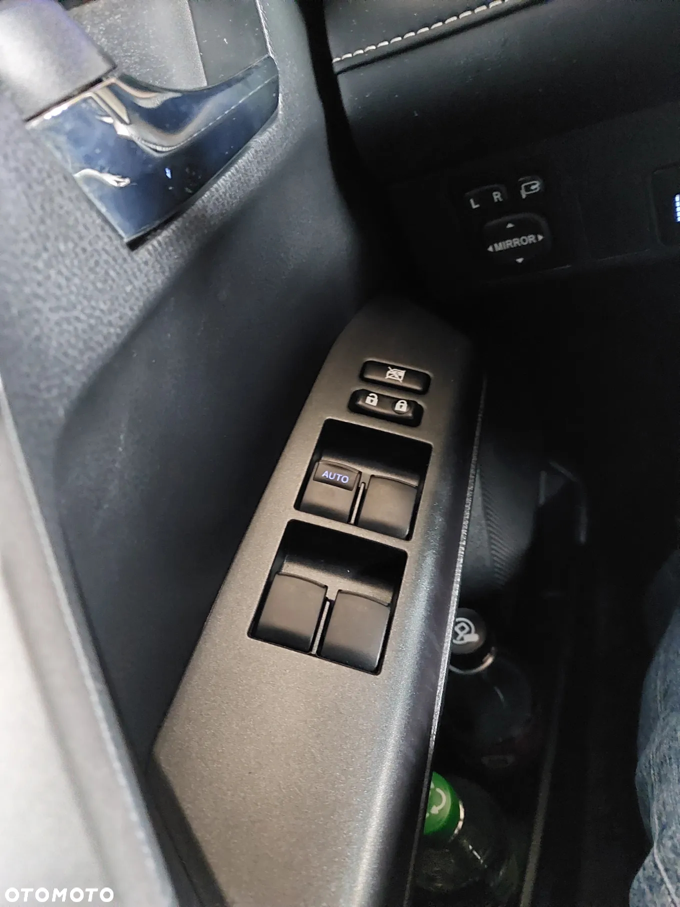 Toyota RAV4 - 21