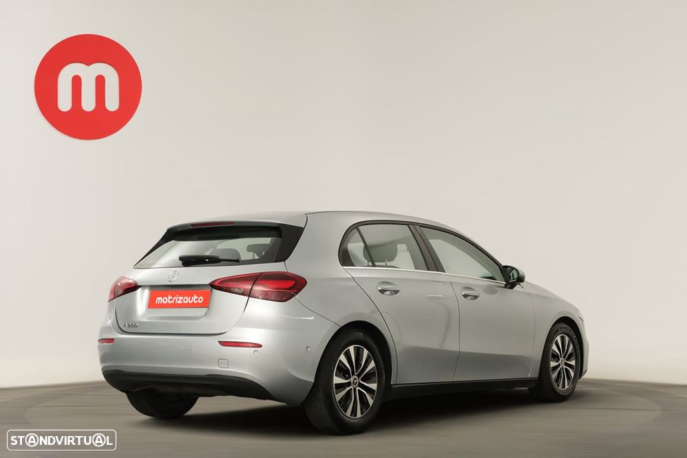 Mercedes-Benz A 200 Standard - 4