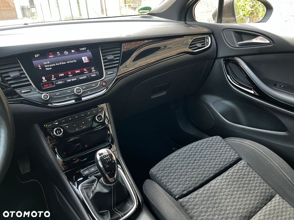 Opel Astra V 1.4 T Dynamic - 26