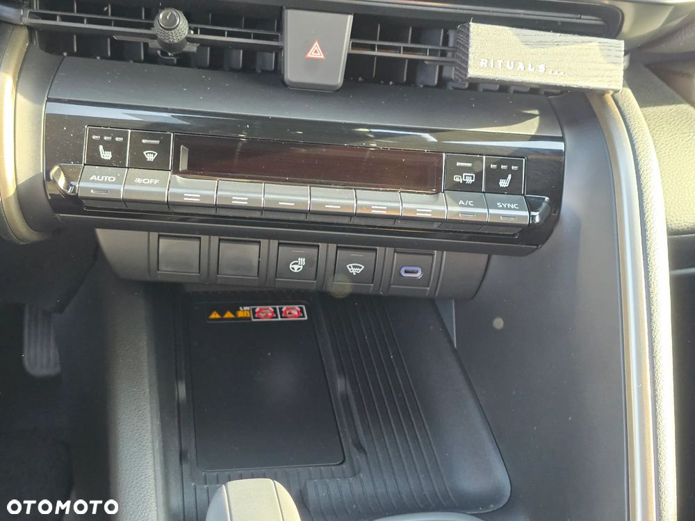 Toyota C-HR 1.8 Hybrid Executive - 17