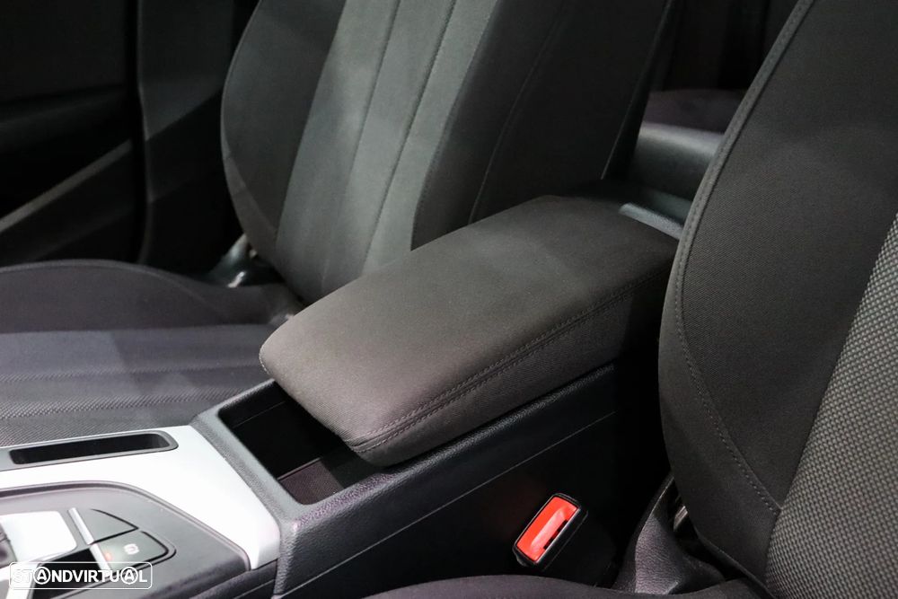 Audi A4 Avant 2.0 TDI S tronic - 35