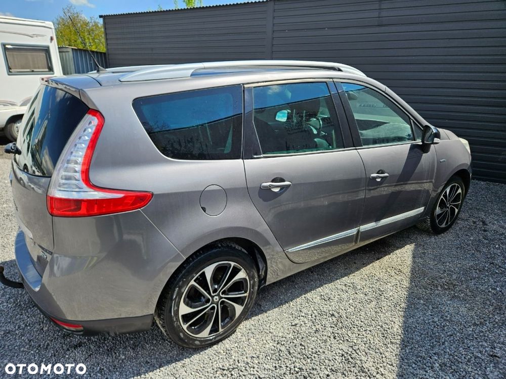 Renault Grand Scenic - 23