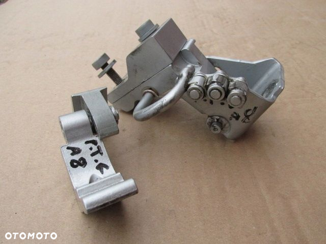 Audi A8 D3 lift Zawias drzwi prawy tył górny  dolny lak. LX7W - 4