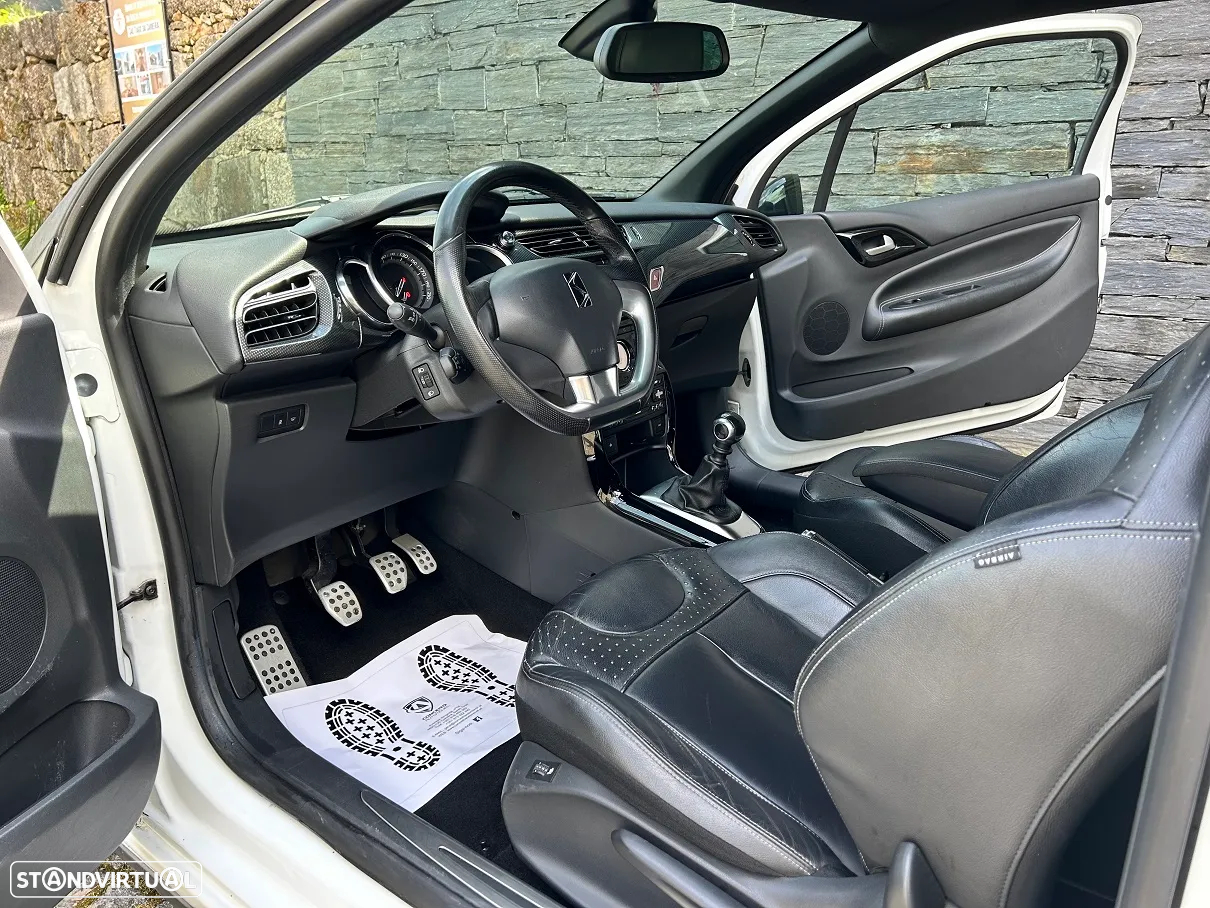 Citroën DS3 1.6 HDi Airdream Sport Chic - 9