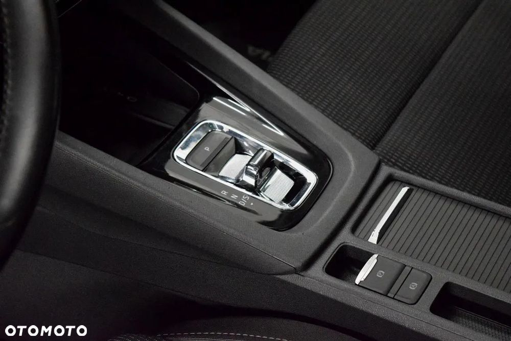 Skoda Octavia 2.0 TDI Ambition DSG - 27