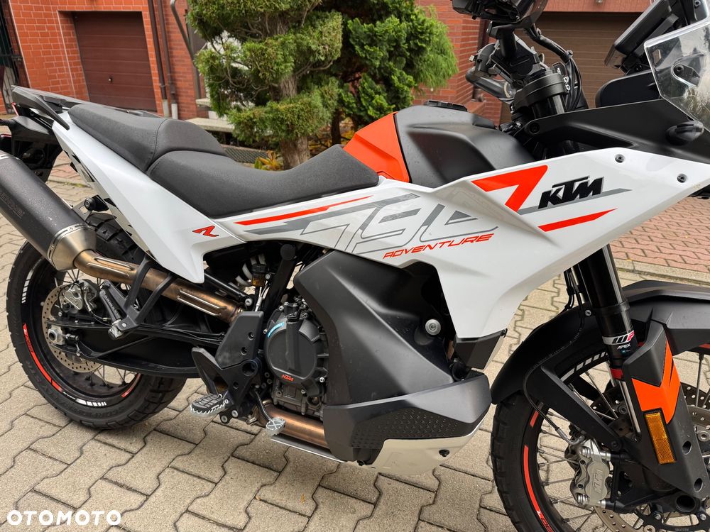 KTM Adventure - 15