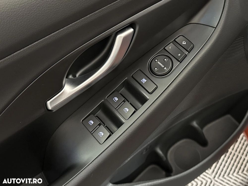 HYUNDAI i30 2024 — imagine 14