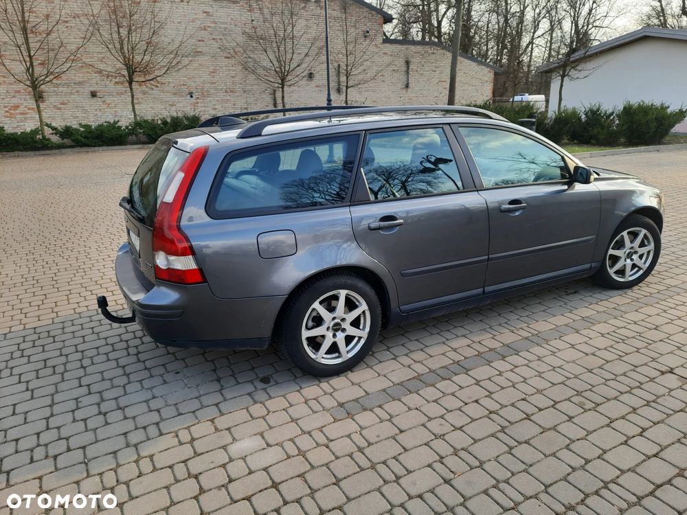 Volvo V50 2.0D Momentum - 5