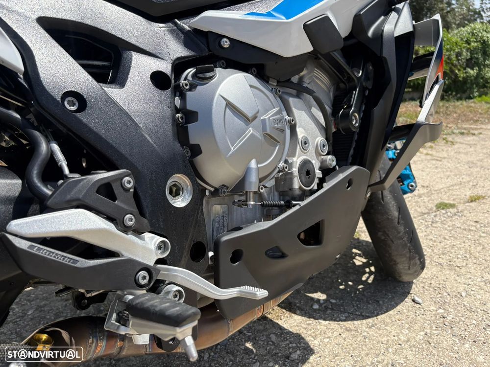 BMW M 1000 XR Light White - 12