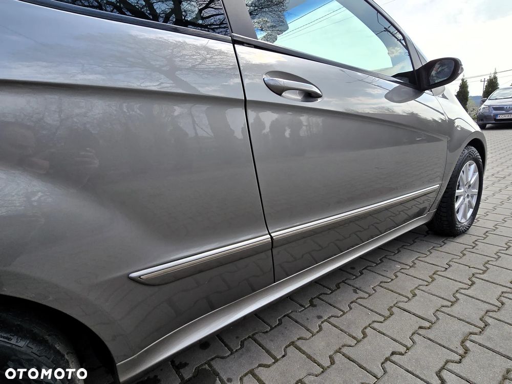 Mercedes-Benz Klasa A 150 Autotronic Elegance - 16