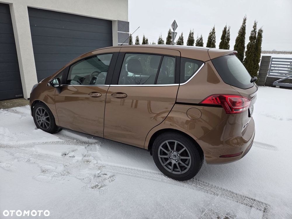 Ford B-MAX 1.5 TDCi Titanium - 11