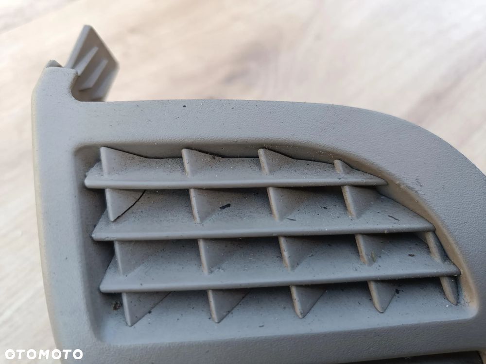 MERCEDES W211 KRATKA NAWIEWU LEWA PRAWA BEŻOWA BANAN - 11