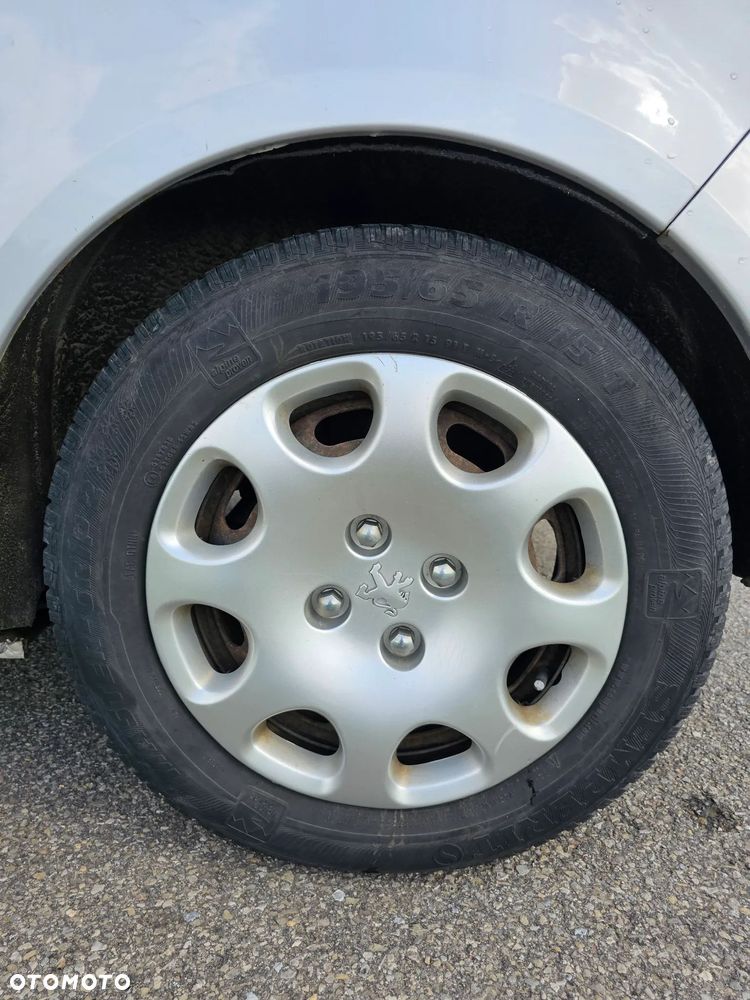 Peugeot 1007 75 Filou - 26