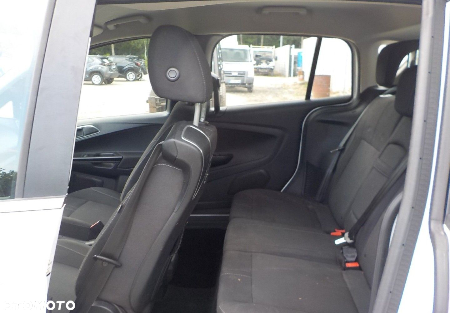 Ford B-MAX - 16