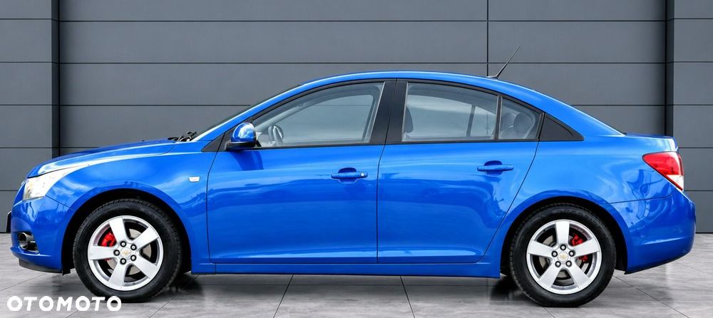 Chevrolet Cruze 1.6 LS - 21