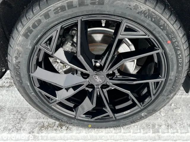 Ford Mustang Mach-E - 34