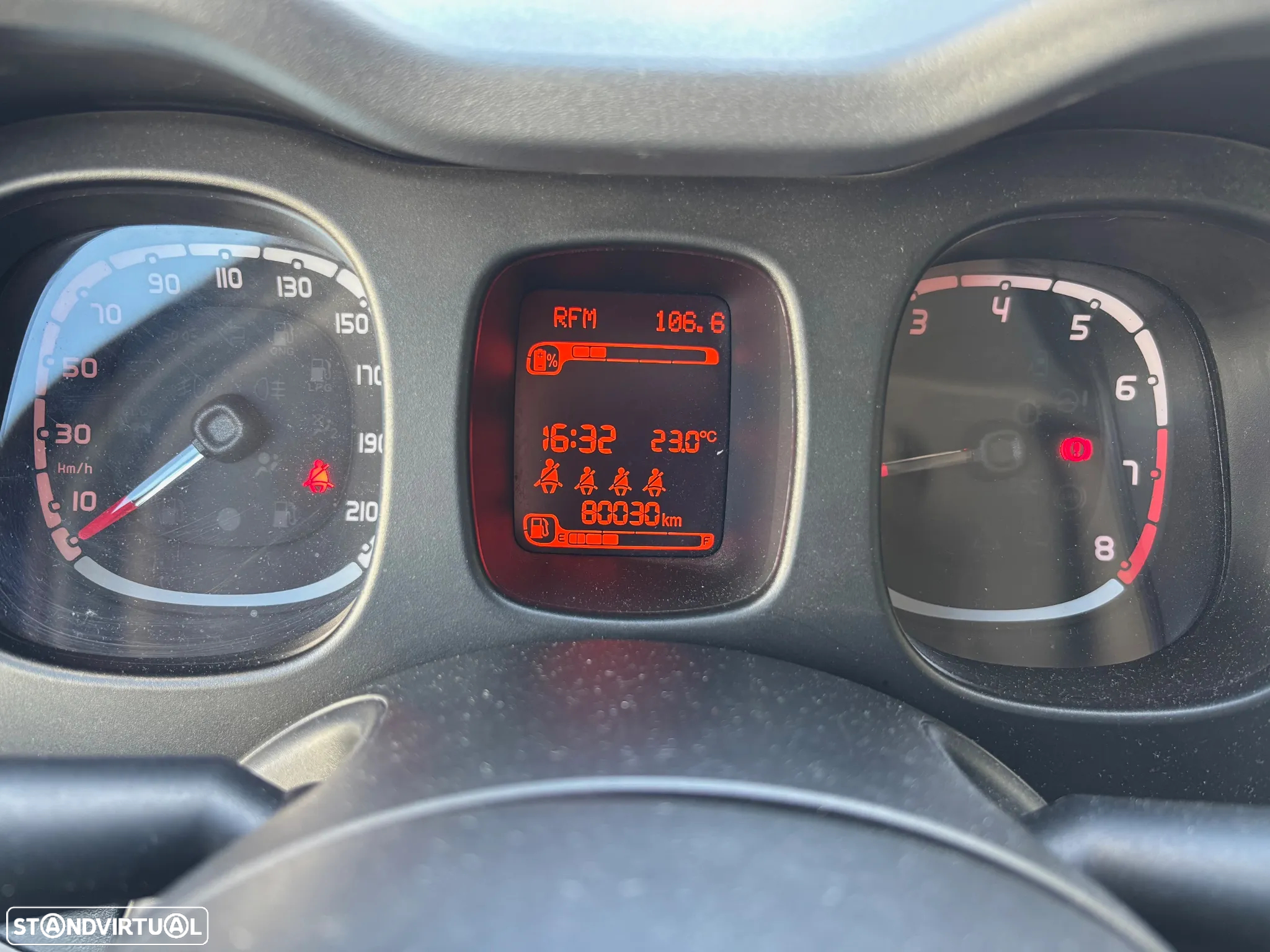 Fiat Panda 1.0 Hybrid City Life - 15
