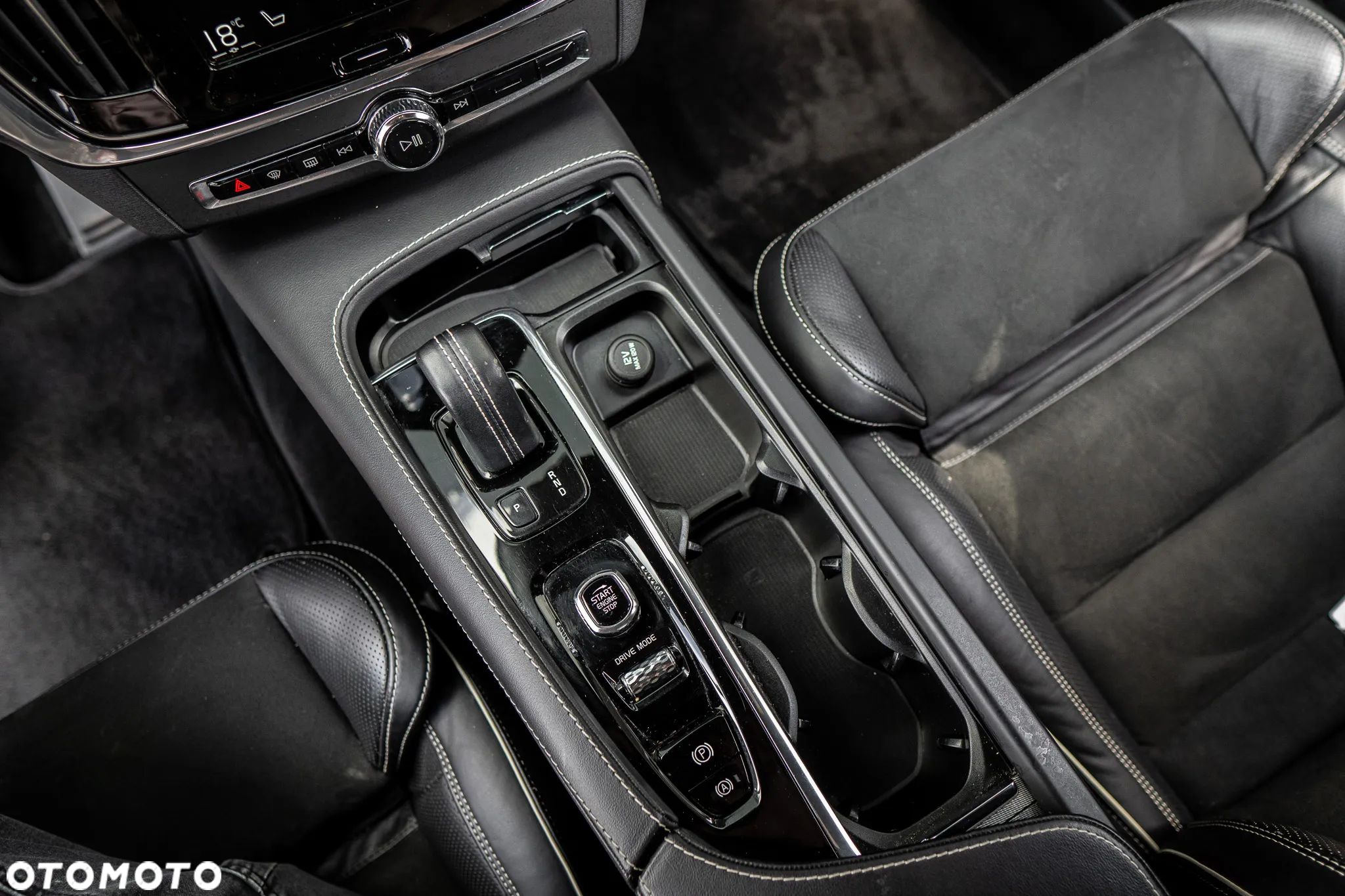 Volvo V90 B4 D AWD Geartronic RDesign - 37