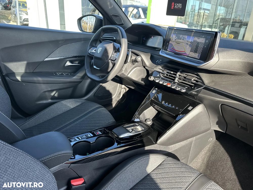 Peugeot 2008 1.2 PureTech EAT8 STT Active Pack - 12