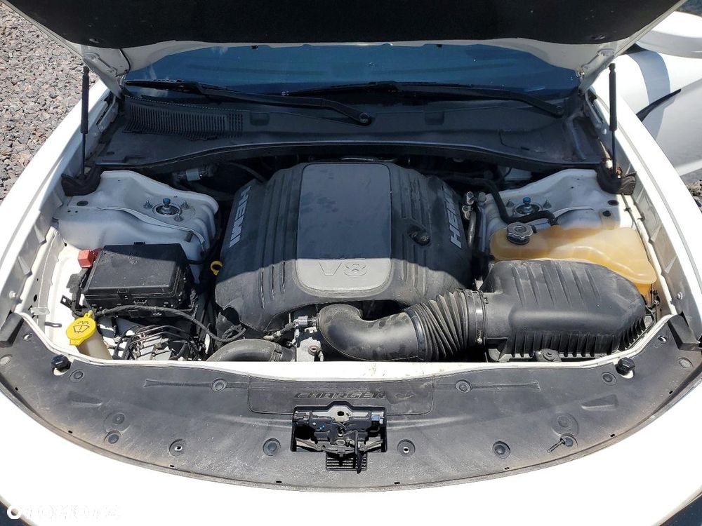 Dodge Charger 5.7 R/T - 10