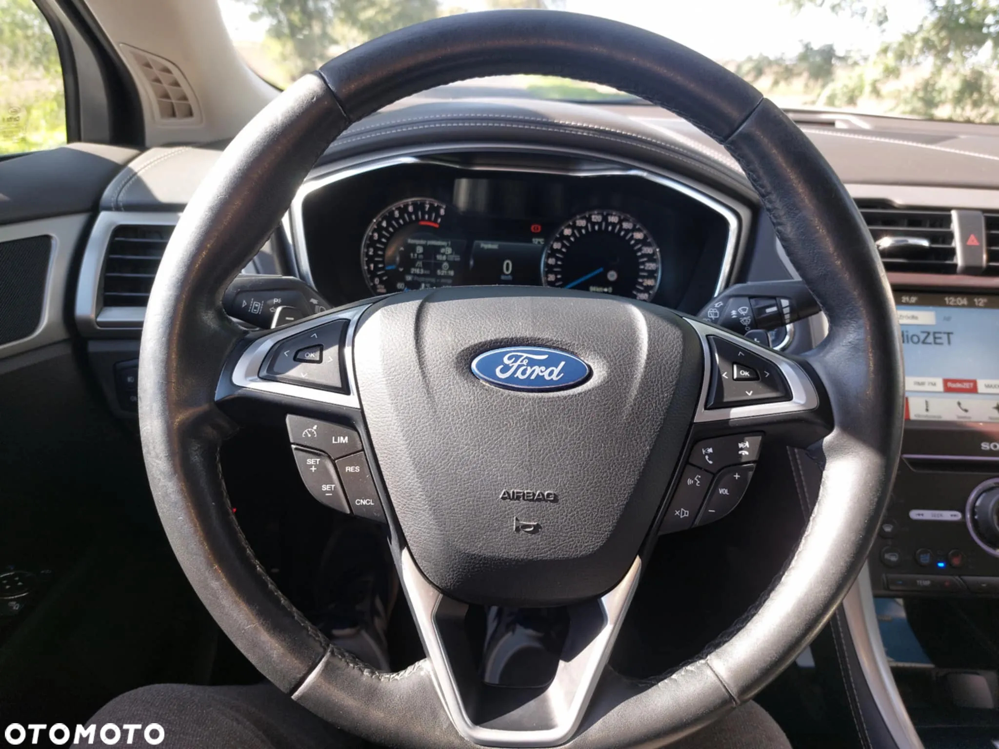 Ford Mondeo Vignale 2.0 EcoBoost - 9