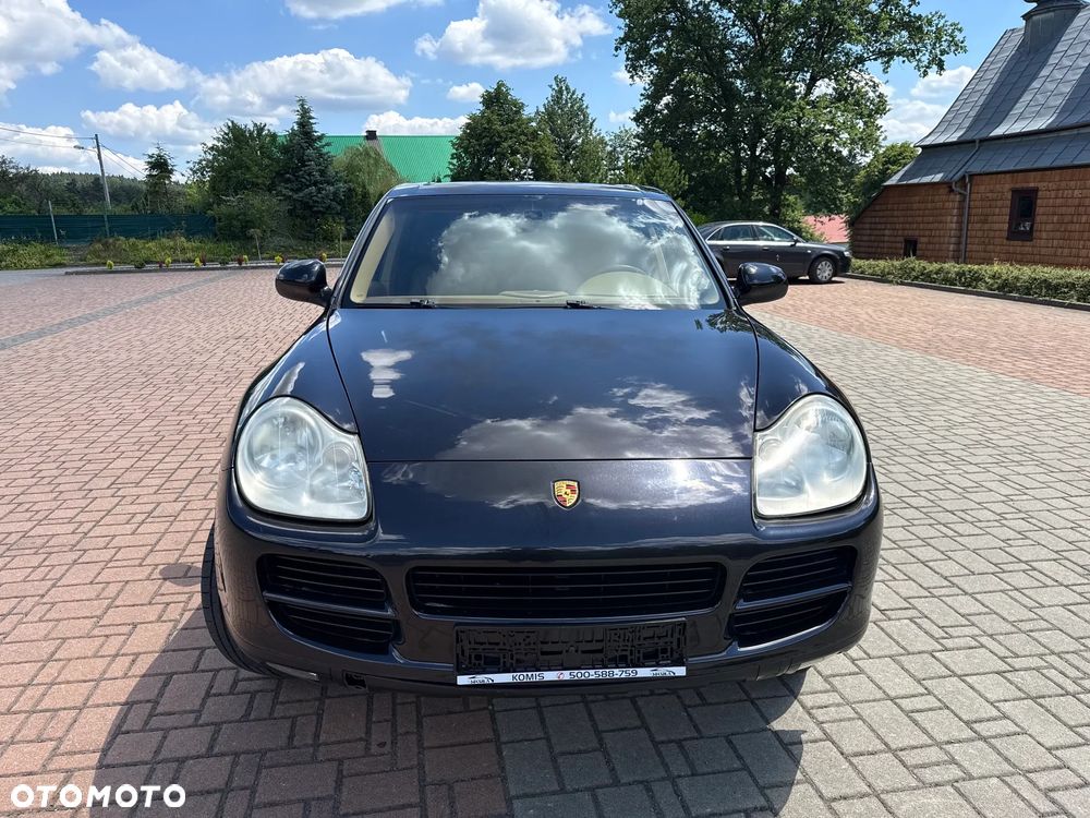 Porsche Cayenne - 10