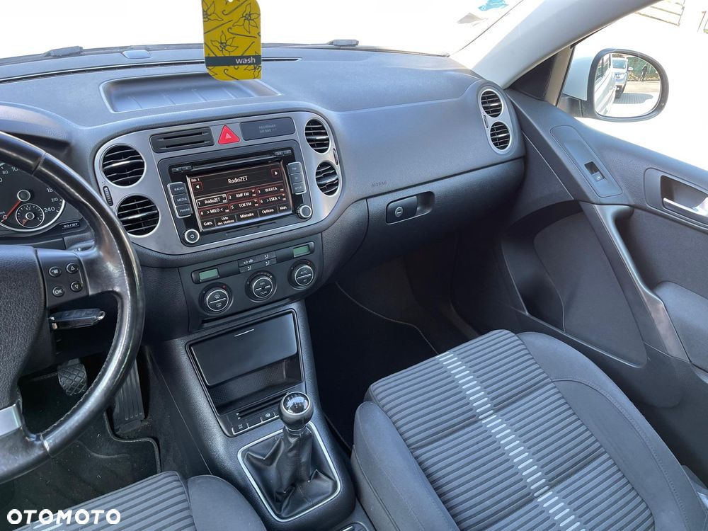 Volkswagen Tiguan 2.0 TDI DPF BlueMotion Technology Sport & Style - 12